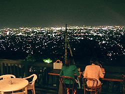 �b�{�̖�i���Ȃ��Ȃ��̂���