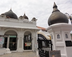 カピタン・クリン・モスク
