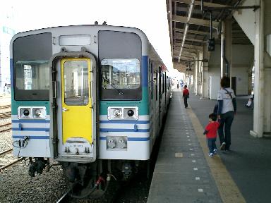 �v������