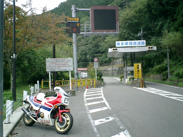 �������Α���������