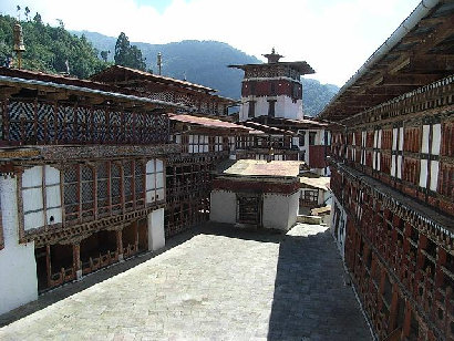 bhutan003004.jpg