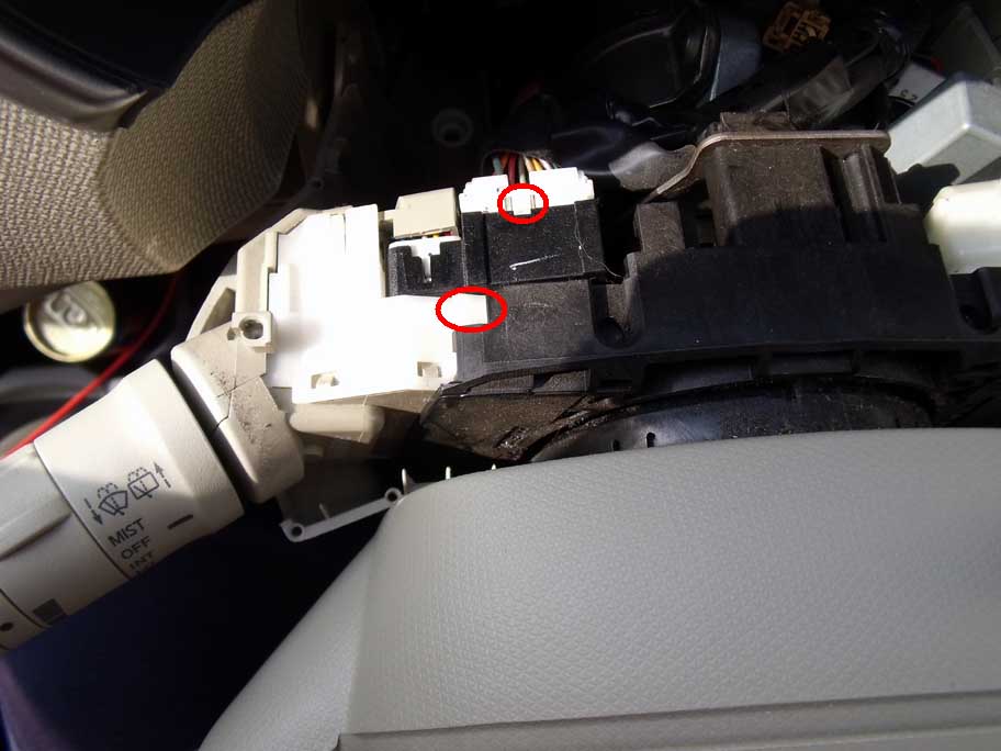 デュアリスKJ10　21年式　ライト、ワイパースイッチ☆NO180176 ハザードスイッチ移設（日産 デュアリス・J10）by あかっき（暁