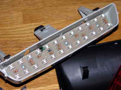 LAMP ASSY-STOP 26590-AZ100LEDEQS