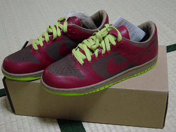 NIKE DUNK LOW 1 PIECE 661J[