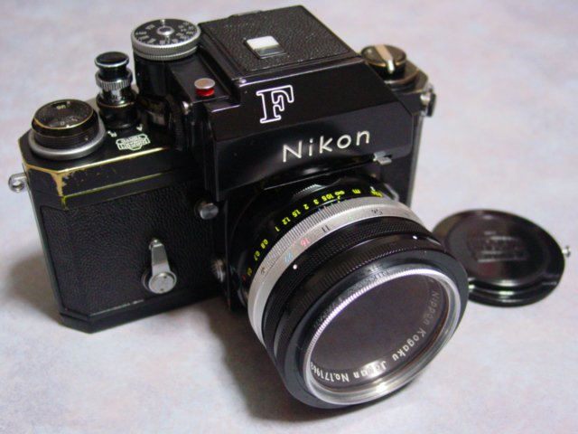 Nikon F tHg~bNT Black + Micro-NIKKOR 5.5cm F3.5