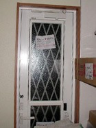 ���F�̃h�A